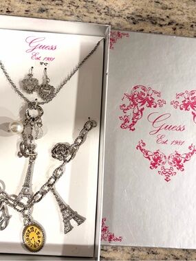 GUESS Silver Eiffel Tower Charm Necklace & Bracelet Set with Pearl Accent